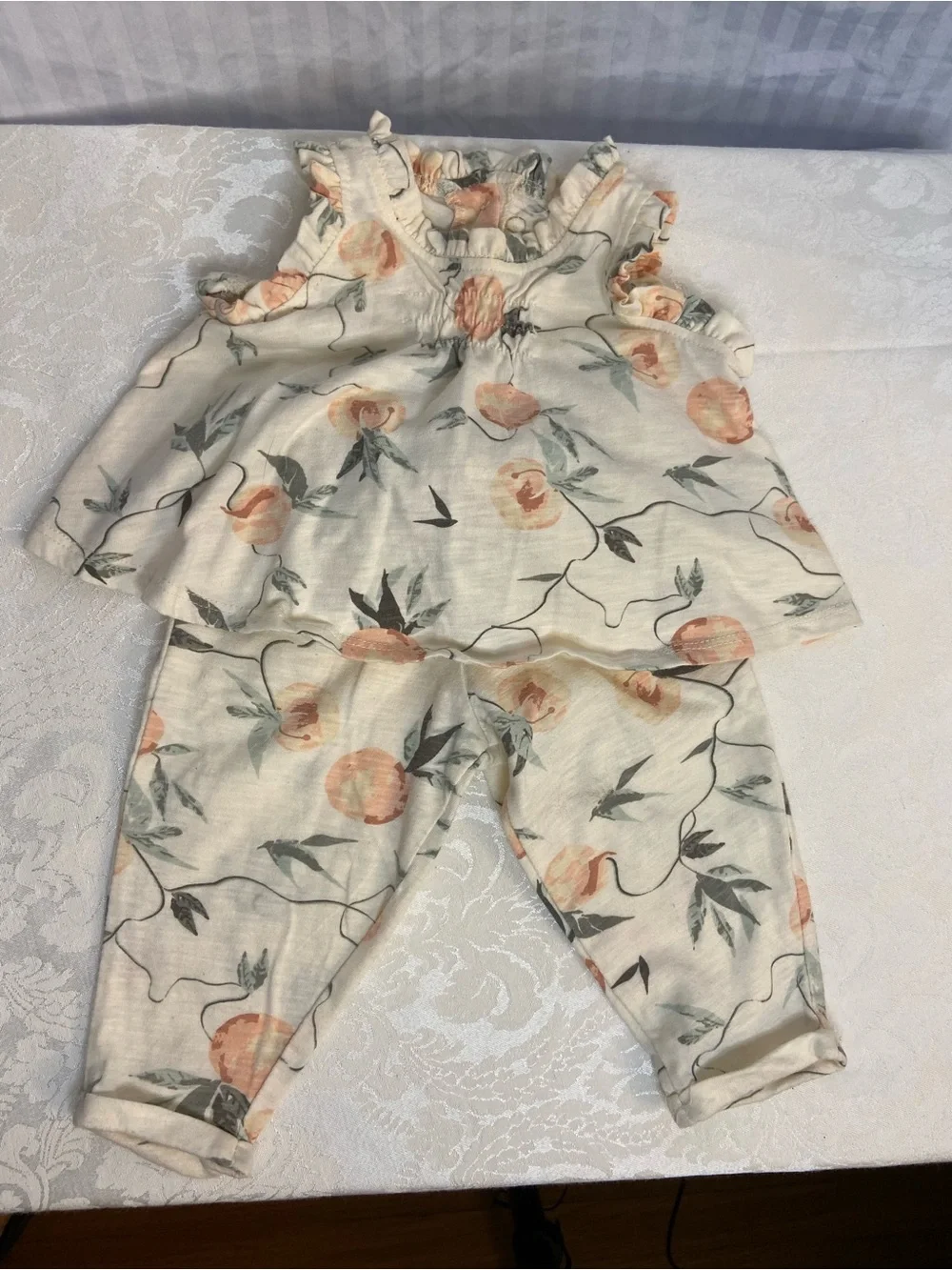Jessica Simpson Cream Baby Set with Peach Floral Accents 3-6 M